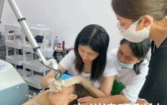 超皮秒祛斑機(jī)器多少錢(qián)一臺(tái)？皮秒激光祛斑機(jī)多少錢(qián)一臺(tái)_國(guó)內(nèi)正規(guī)超皮秒機(jī)器